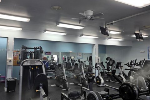 Condominio en venta en Coconut Creek, Florida, 1 dormitorio, 73.76 m2 № 2054776 - foto 29