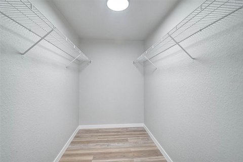 House in Sarasota, Florida 3 bedrooms, 143.63 sq.m. № 1587709 - photo 26