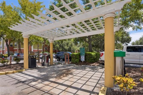 Immobilier commercial à vendre à Tampa, Floride: 2 chambres, 107.58 m2 № 2423658 - photo 26