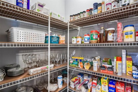 Immobilier commercial à vendre à Tampa, Floride: 2 chambres, 107.58 m2 № 2423658 - photo 12
