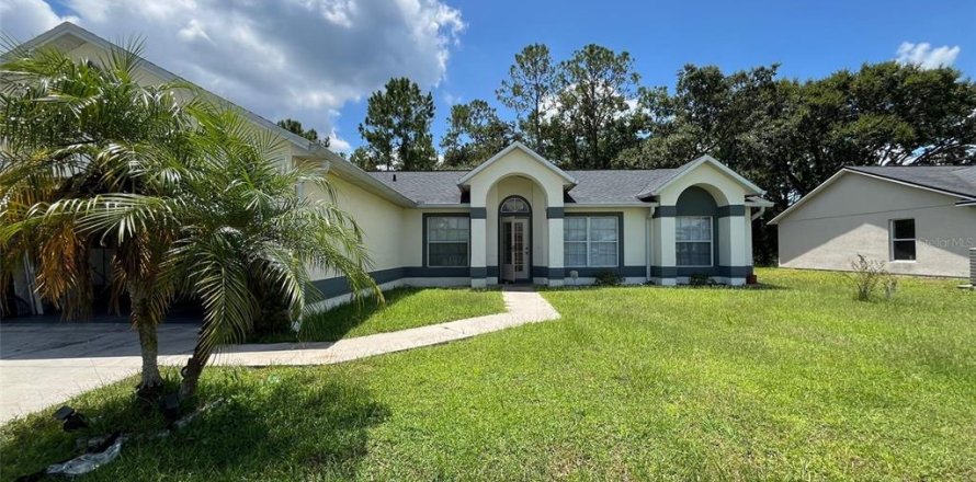 Casa en Kissimmee, Florida 3 dormitorios, 145.11 m2 № 1916947