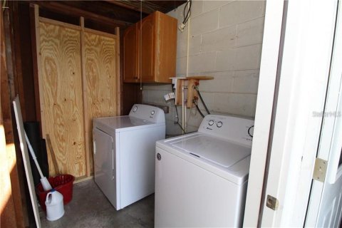 Casa en venta en Sun City Center, Florida, 1 dormitorio, 77.48 m2 № 1529226 - foto 13