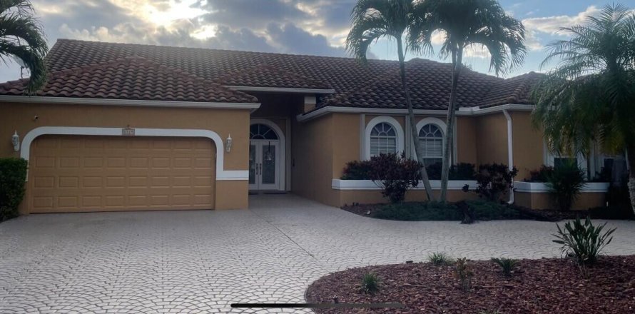 Casa en Coral Springs, Florida 4 dormitorios, 267.93 m2 № 2391835