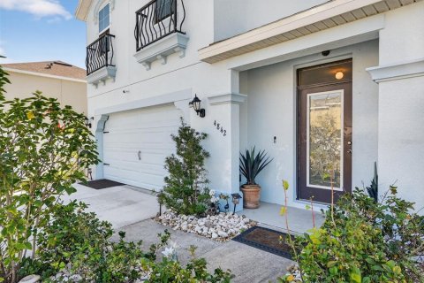 Casa en alquiler en Bradenton, Florida, 5 dormitorios, 234.11 m2 № 2218967 - foto 3