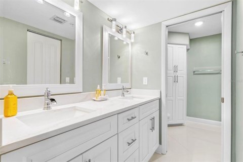 Copropriété à louer à Clearwater, Floride: 2 chambres, 149.57 m2 № 2102070 - photo 20