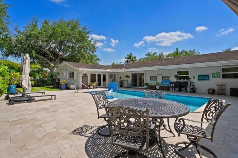 House in Palmetto Bay, Florida 4 bedrooms, 205.59 sq.m. № 1711380 - photo 8