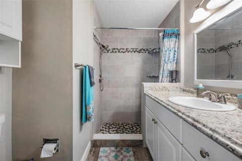 Copropriété à vendre à Port Richey, Floride: 2 chambres, 108.79 m2 № 2143662 - photo 17