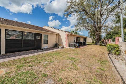 Copropriété à vendre à Port Richey, Floride: 2 chambres, 108.79 m2 № 2143662 - photo 26