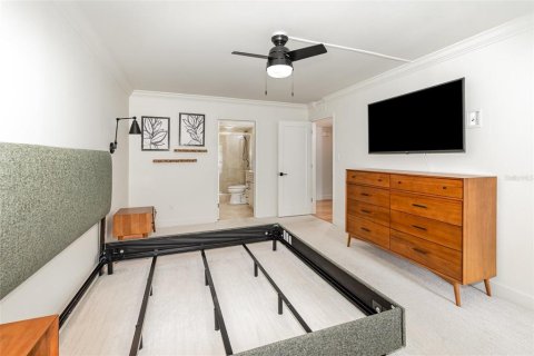 Condo in Winter Park, Florida, 2 bedrooms  № 1648154 - photo 21