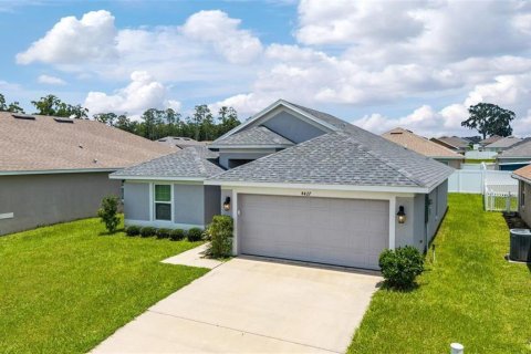 Villa ou maison à Ocala, Floride 4 chambres, 149.39 m2 № 2144091