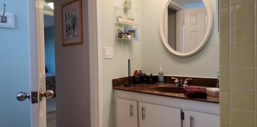 Condominio en Lake Worth, Florida, 2 dormitorios  № 785873