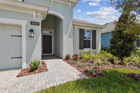 House in Brooksville, Florida 2 bedrooms, 157.75 sq.m. № 1720727 - photo 8