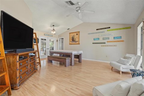 Casa en venta en Holiday, Florida, 3 dormitorios, 175.03 m2 № 2419334 - foto 10