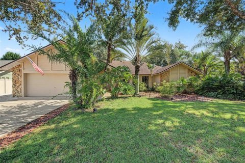Casa en Holiday, Florida 3 dormitorios, 175.03 m2 № 2419334