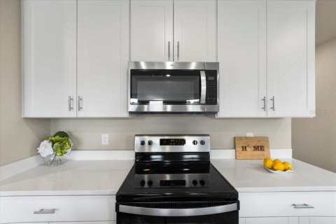 Adosado en alquiler en Davenport, Florida, 3 dormitorios, 150.69 m2 № 1914463 - foto 17