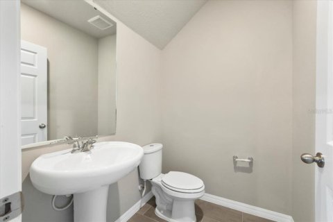 Adosado en alquiler en Davenport, Florida, 3 dormitorios, 150.69 m2 № 1914463 - foto 28