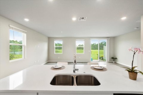 Adosado en alquiler en Davenport, Florida, 3 dormitorios, 150.69 m2 № 1914463 - foto 16