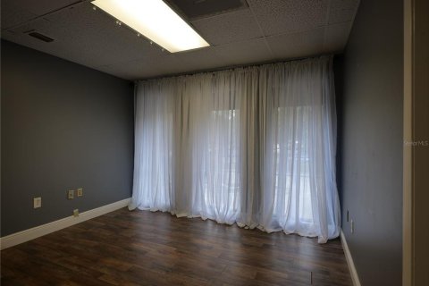 Immobilier commercial à louer à Kissimmee, Floride: 57.23 m2 № 2408290 - photo 10