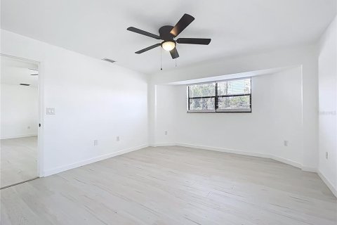 House in Port Charlotte, Florida 2 bedrooms, 113.53 sq.m. № 1780776 - photo 30