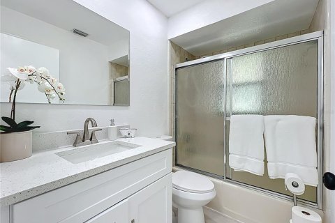 House in Port Charlotte, Florida 2 bedrooms, 113.53 sq.m. № 1780776 - photo 25