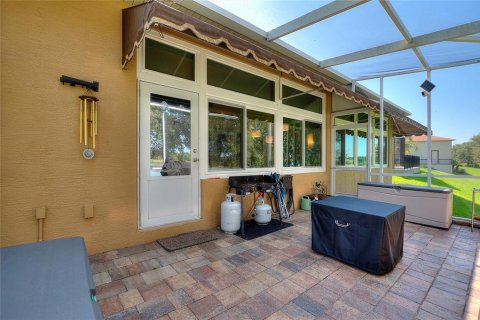 House in Polk City, Florida 2 bedrooms, 158.86 sq.m. № 2217259 - photo 18