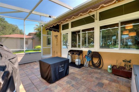 House in Polk City, Florida 2 bedrooms, 158.86 sq.m. № 2217259 - photo 19