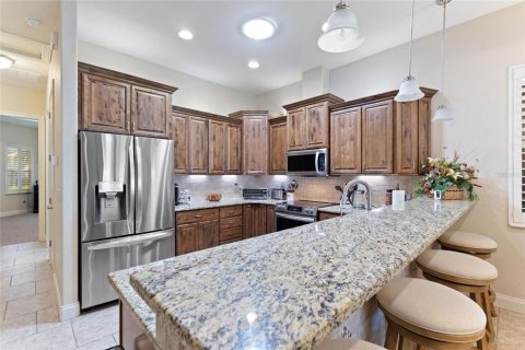 House in Polk City, Florida 2 bedrooms, 158.86 sq.m. № 2217259 - photo 28