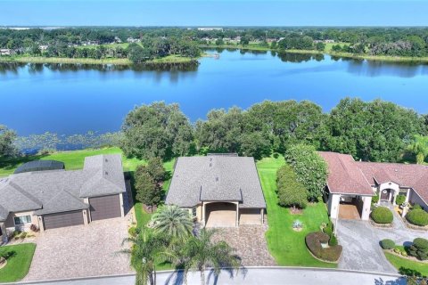 House in Polk City, Florida 2 bedrooms, 158.86 sq.m. № 2217259 - photo 8