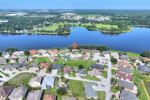 House in Polk City, Florida 2 bedrooms, 158.86 sq.m. № 2217259 - photo 9