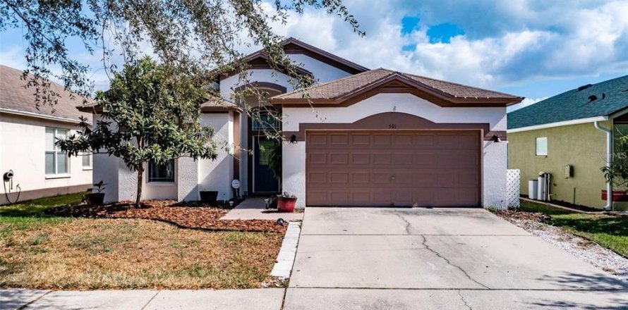 House in Ruskin, Florida 3 bedrooms, 156.82 sq.m. № 1834644