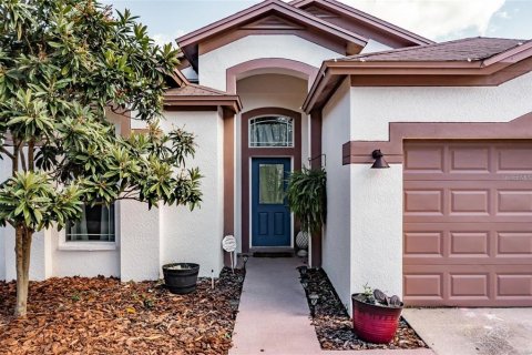 House in Ruskin, Florida 3 bedrooms, 156.82 sq.m. № 1834644 - photo 2