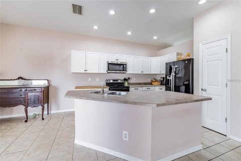 House in Ruskin, Florida 3 bedrooms, 156.82 sq.m. № 1834644 - photo 17