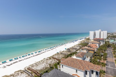 Condominio en venta en Destin, Florida, 3 dormitorios, 338.91 m2 № 559195 - foto 1