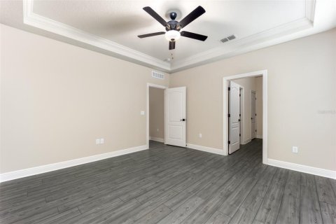 House in Kissimmee, Florida 5 bedrooms, 210.7 sq.m. № 1813293 - photo 4