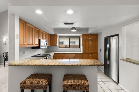 Casa en venta en Saint Petersburg, Florida, 3 dormitorios, 237.18 m2 № 1767214 - foto 10