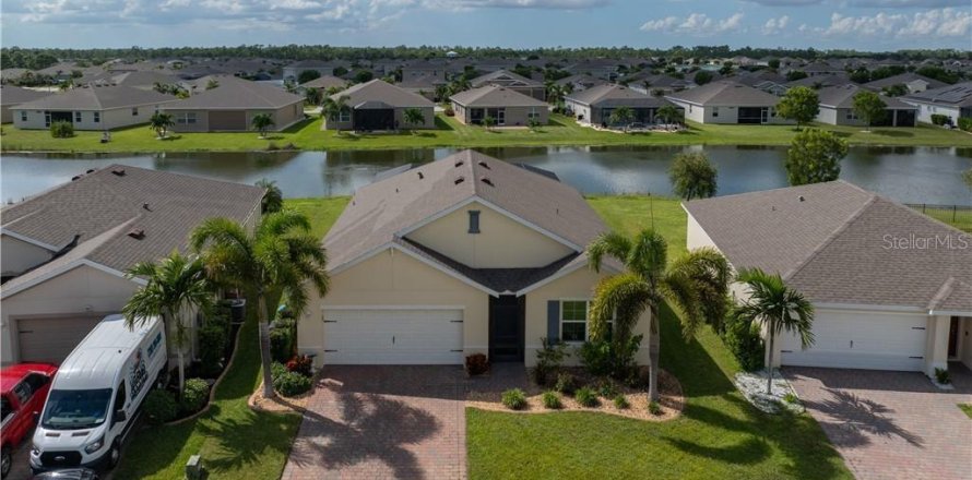 Casa en Cape Coral, Florida 4 dormitorios, 169.83 m2 № 2425216