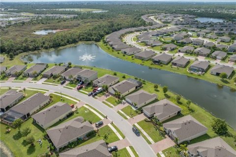 Casa en venta en Cape Coral, Florida, 4 dormitorios, 169.83 m2 № 2425216 - foto 5