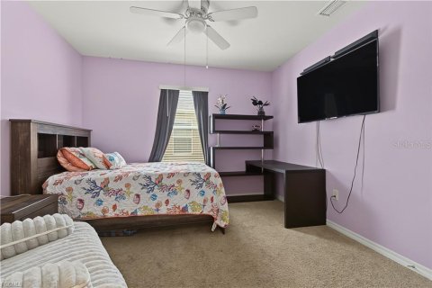 Casa en venta en Cape Coral, Florida, 4 dormitorios, 169.83 m2 № 2425216 - foto 23