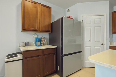 Casa en venta en Cape Coral, Florida, 4 dormitorios, 169.83 m2 № 2425216 - foto 29