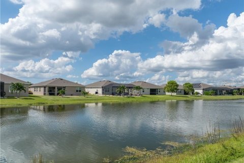 Casa en venta en Cape Coral, Florida, 4 dormitorios, 169.83 m2 № 2425216 - foto 11