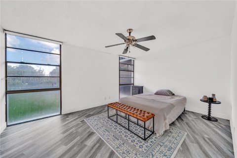 Condo in Aventura, Florida, 2 bedrooms  № 1820059 - photo 6