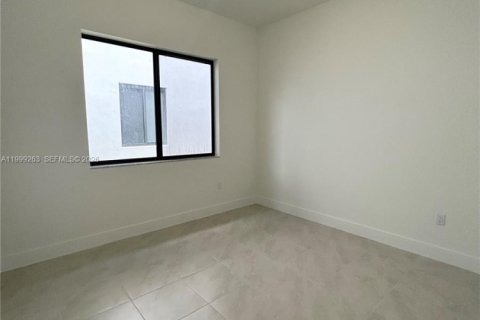 Villa ou maison à vendre à Doral, Floride: 3 chambres, 212.28 m2 № 2064861 - photo 17