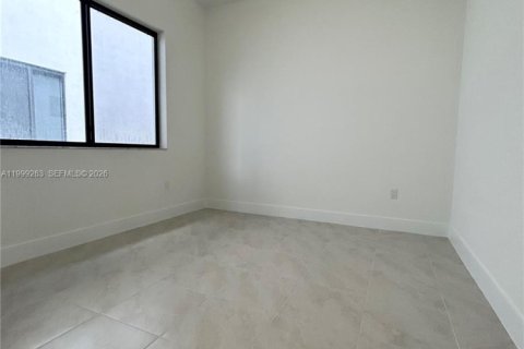Villa ou maison à vendre à Doral, Floride: 3 chambres, 212.28 m2 № 2064861 - photo 18