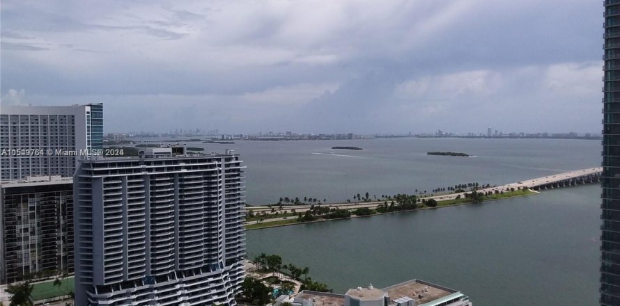 Condo à Miami, Floride, 1 chambre  № 1977299
