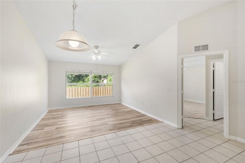 Villa ou maison à vendre à Dade City, Floride: 3 chambres, 112.6 m2 № 1819434 - photo 8