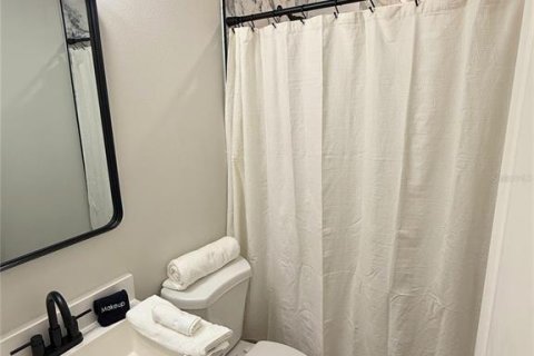 Снять в аренду виллу или дом в Тампа, Флорида 8 комнат, 88.26м2, № 1564399 - фото 13