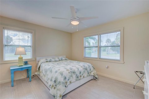 Villa ou maison à louer à Saint Pete Beach, Floride: 3 chambres, 96.34 m2 № 2117015 - photo 14