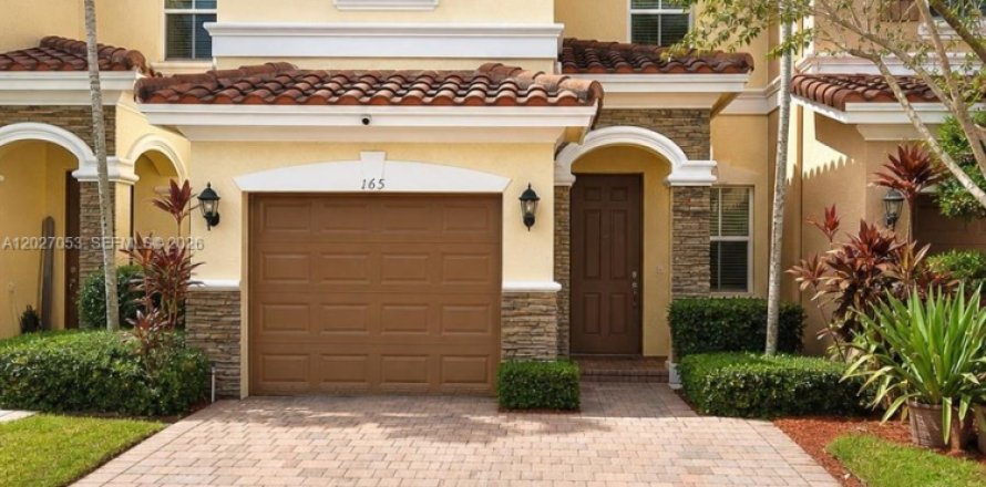 Adosado en Plantation, Florida 3 dormitorios, 161.84 m2 № 2087322