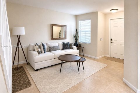 Adosado en alquiler en Plantation, Florida, 3 dormitorios, 161.84 m2 № 2087322 - foto 3
