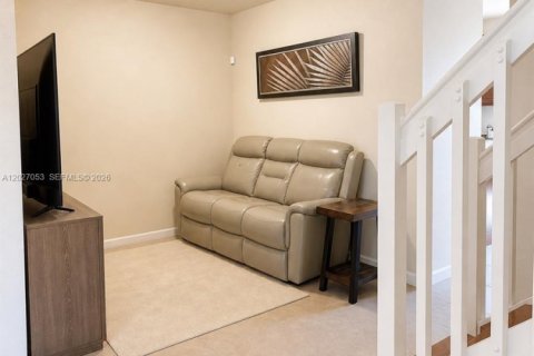 Adosado en alquiler en Plantation, Florida, 3 dormitorios, 161.84 m2 № 2087322 - foto 7